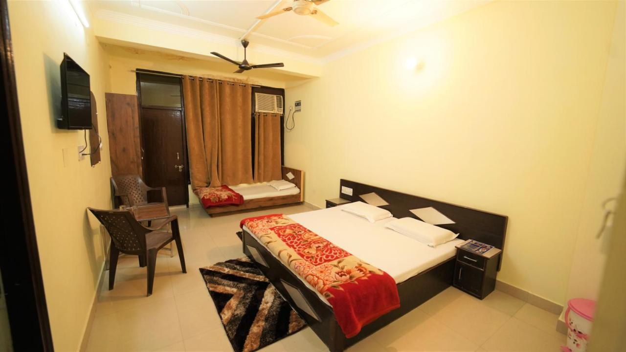Hotel Orange Classic Rishīkesh Esterno foto