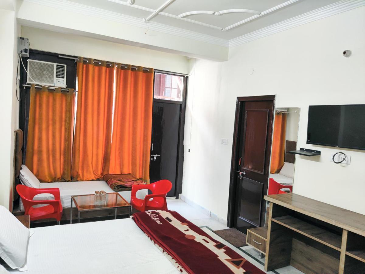 Hotel Orange Classic Rishīkesh Esterno foto